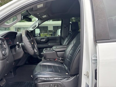 2024 Chevrolet Silverado 2500HD Custom 6.6 V8