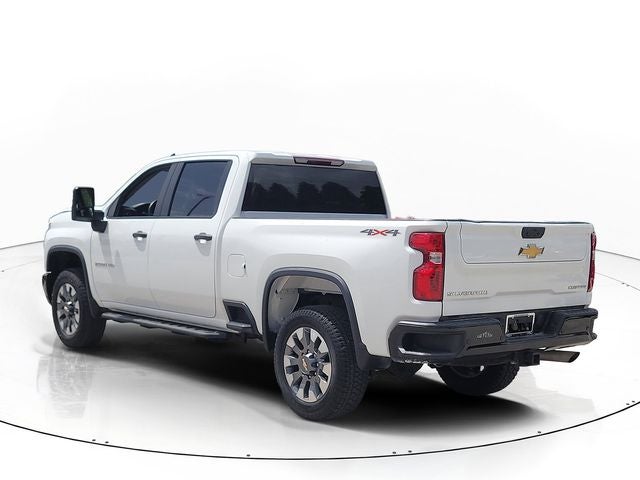 2024 Chevrolet Silverado 2500HD Custom 6.6 V-8