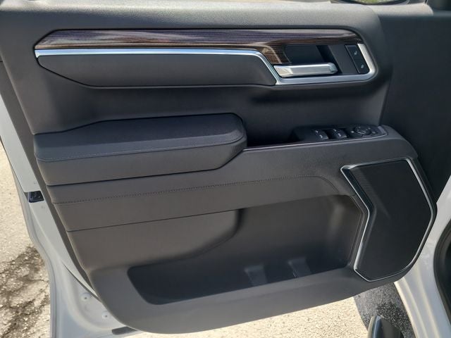 2025 Chevrolet Silverado 1500 LT 5.3 V8