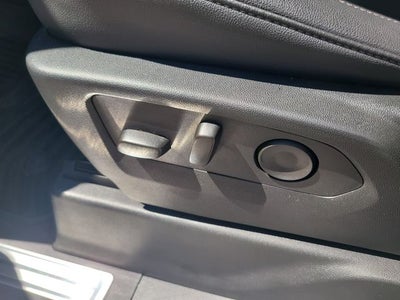 2025 Chevrolet Silverado 1500 LT 5.3 V8
