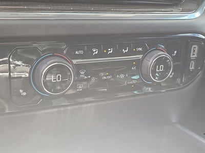 2025 Chevrolet Silverado 1500 LT 5.3 V8