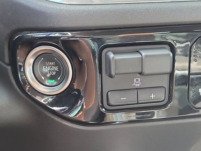 2025 Chevrolet Silverado 1500 LT 5.3 V8