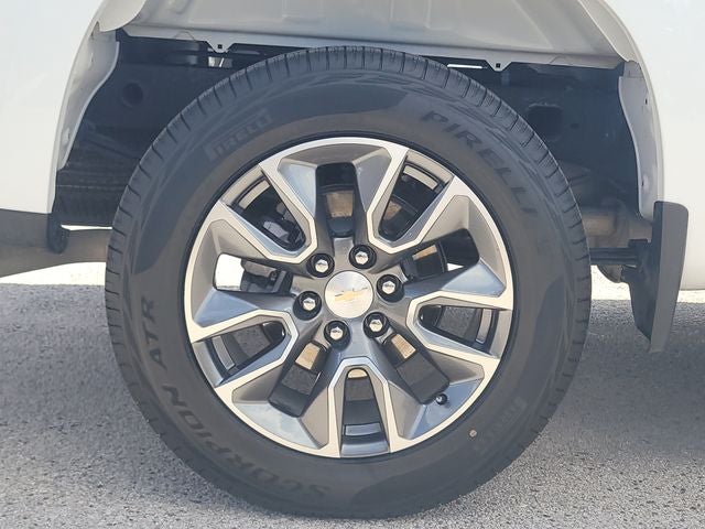 2025 Chevrolet Silverado 1500 LT 5.3 V8