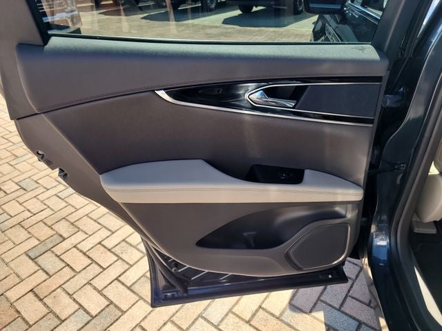 2022 Lincoln Nautilus Standard PREMIUM