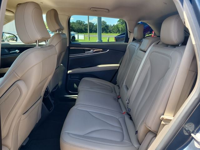 2022 Lincoln Nautilus Standard PREMIUM
