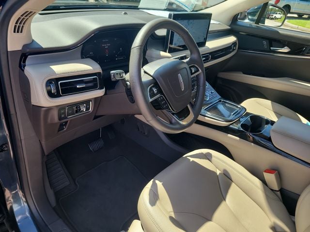 2022 Lincoln Nautilus Standard PREMIUM