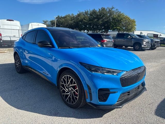 2021 Ford Mustang Mach-E GT PERFORMANCE PACKAGE
