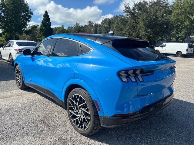 2021 Ford Mustang Mach-E GT PERFORMANCE PACKAGE