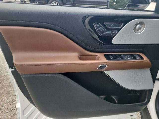 2023 Lincoln Aviator Reserve LUXURY PACKAGE