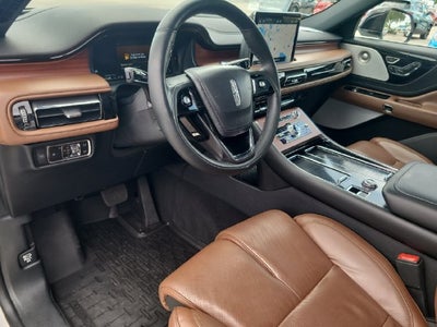 2023 Lincoln Aviator Reserve LUXURY PACKAGE