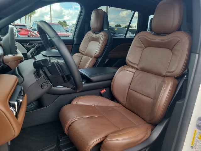 2023 Lincoln Aviator Reserve LUXURY PACKAGE