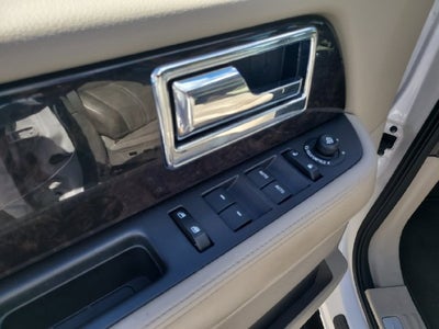 2016 Lincoln Navigator Select
