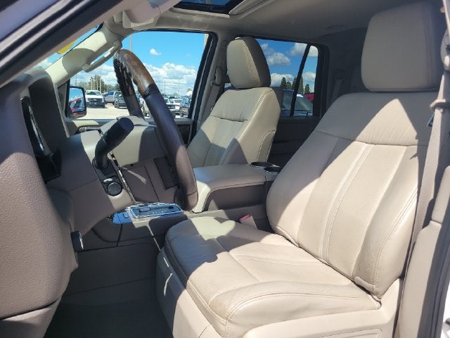 2016 Lincoln Navigator Select