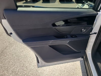 2024 Lincoln Nautilus Premiere JET APPEARANCE