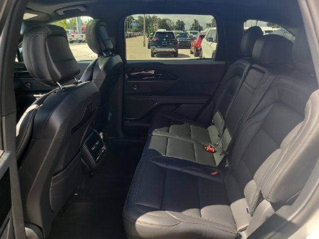 2024 Lincoln Nautilus Premiere JET APPEARANCE