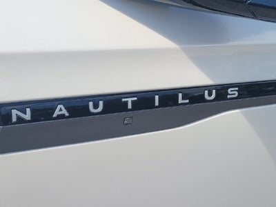 2024 Lincoln Nautilus Premiere JET APPEARANCE