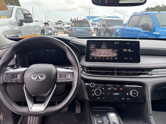2022 INFINITI QX60 LUXE
