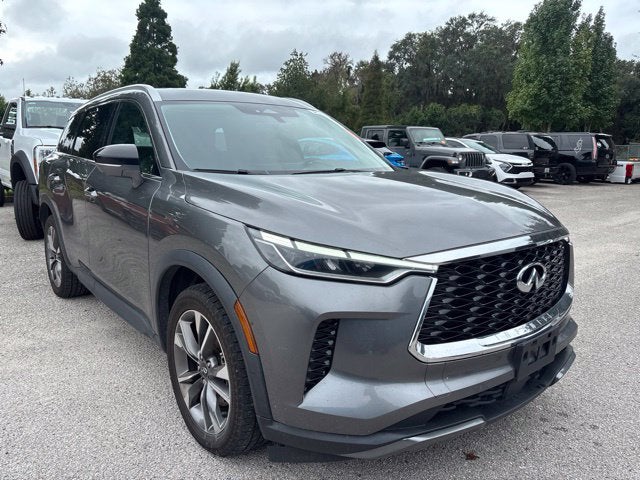 2022 INFINITI QX60 LUXE