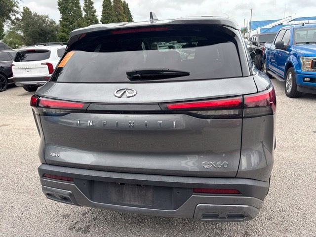 2022 INFINITI QX60 LUXE