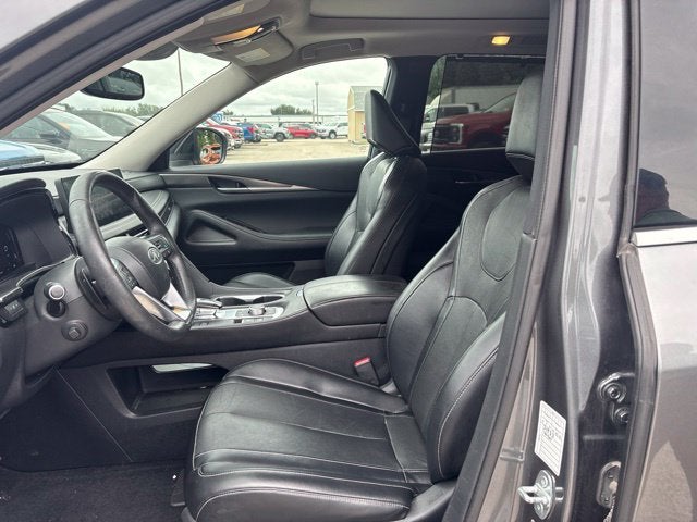 2022 INFINITI QX60 LUXE
