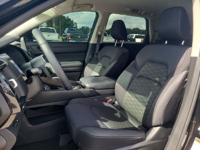 2022 Nissan Pathfinder SV V-6