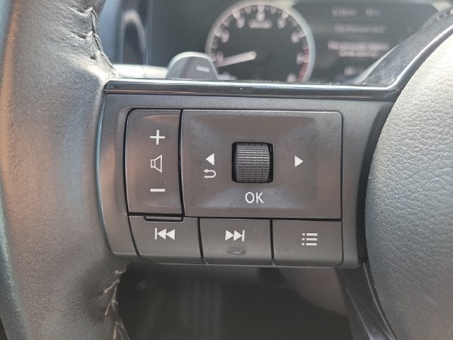 2022 Nissan Pathfinder SV V-6