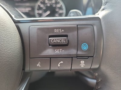 2022 Nissan Pathfinder SV V-6