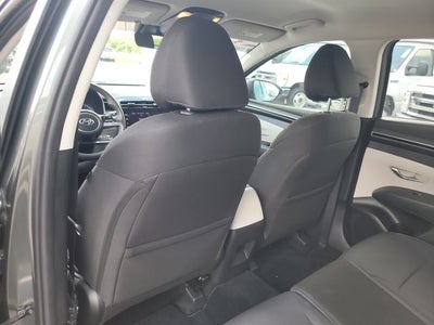2022 Hyundai Tucson SE