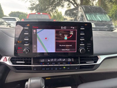 2021 Toyota Sienna XLE 8 Passenger