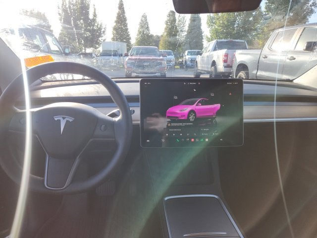 2024 Tesla Model Y Standard Range