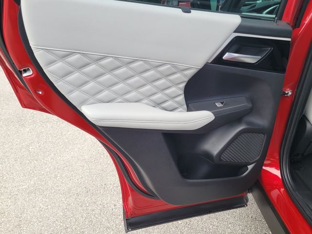 2023 Mitsubishi Outlander SEL