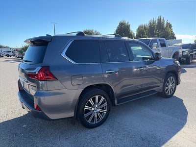 2016 Lexus LX 570