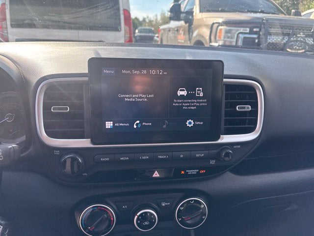 2021 Hyundai Venue SE
