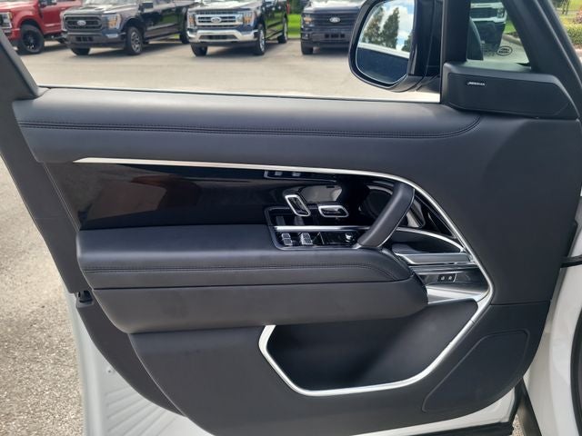 2023 Land Rover Range Rover SE 4.4 V8 TURBO