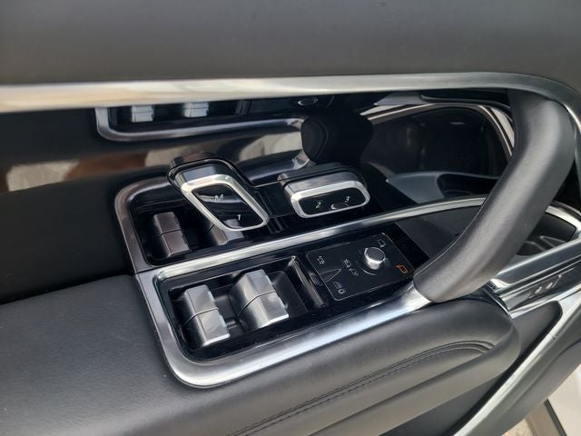 2023 Land Rover Range Rover SE 4.4 V8 TURBO