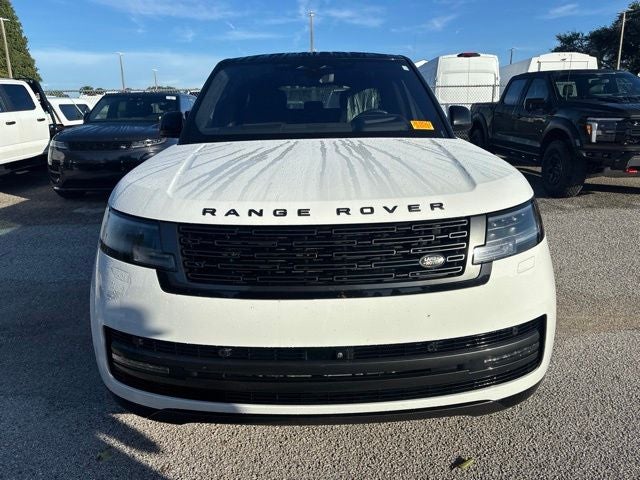2023 Land Rover Range Rover SE 4.4 V8 TURBO