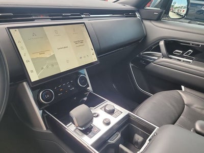 2023 Land Rover Range Rover SE 4.4 V8 TURBO