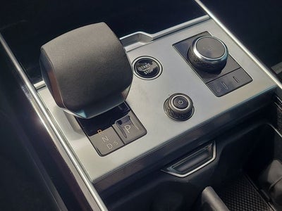 2023 Land Rover Range Rover SE 4.4 V8 TURBO