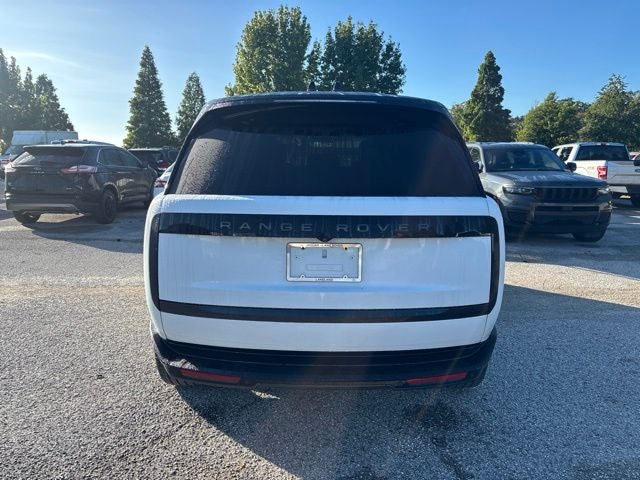 2023 Land Rover Range Rover SE 4.4 V8 TURBO
