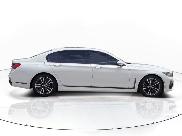 2022 BMW 7 Series 750i xDrive V8 TWIN TURBO
