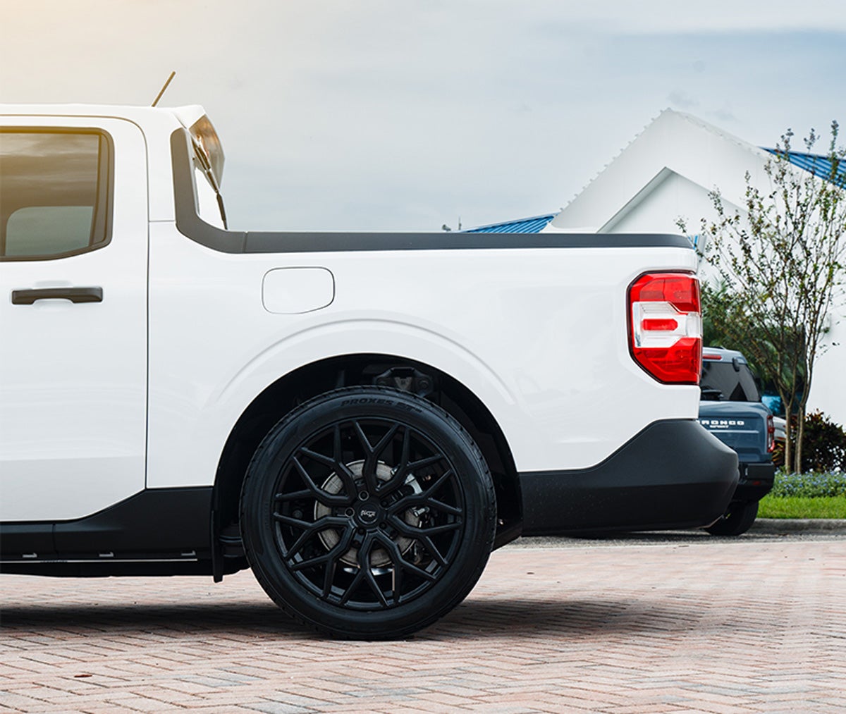 Ford Maverick Gallery 4