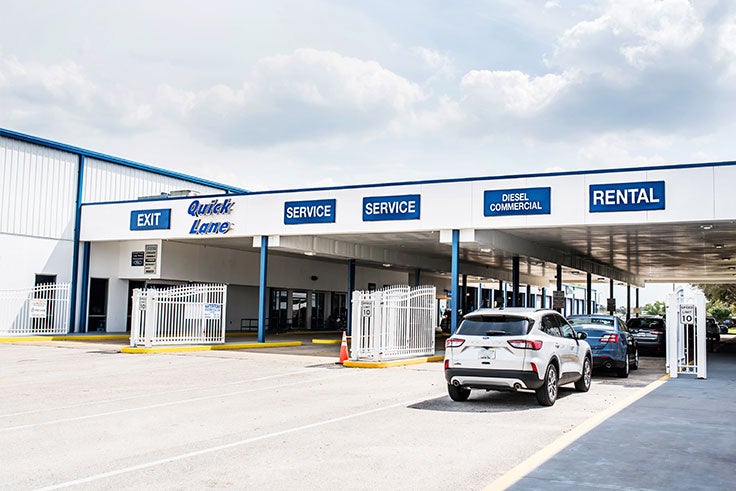 quick lane service center image