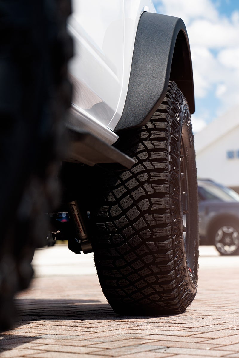 2024 Ford Bronco Black Diamond exterior