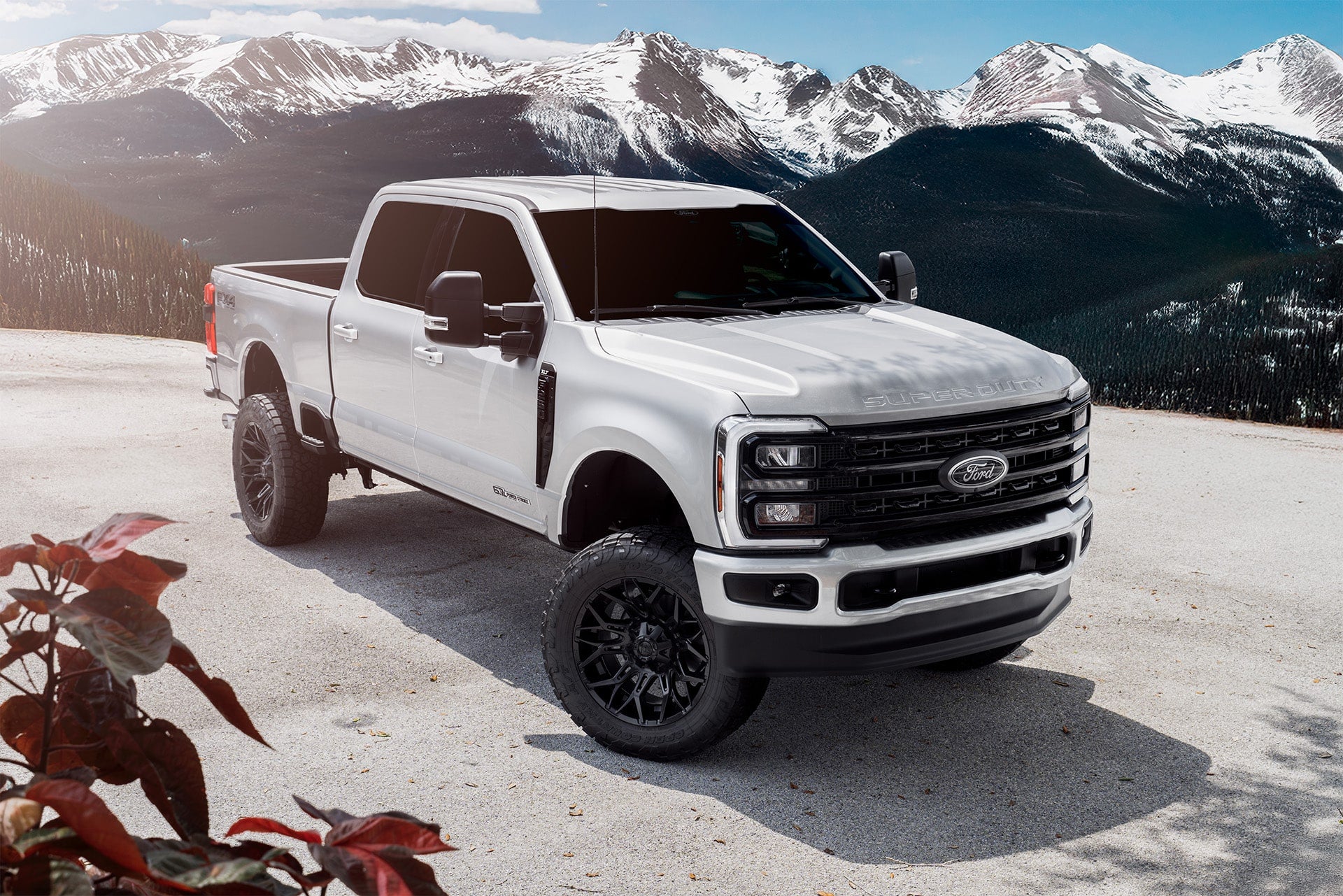 2024 Ford F-250 XLT exterior